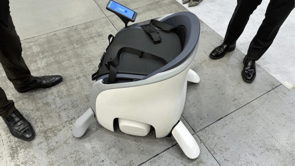 ▲体重移動ができる「UNI-ONE」